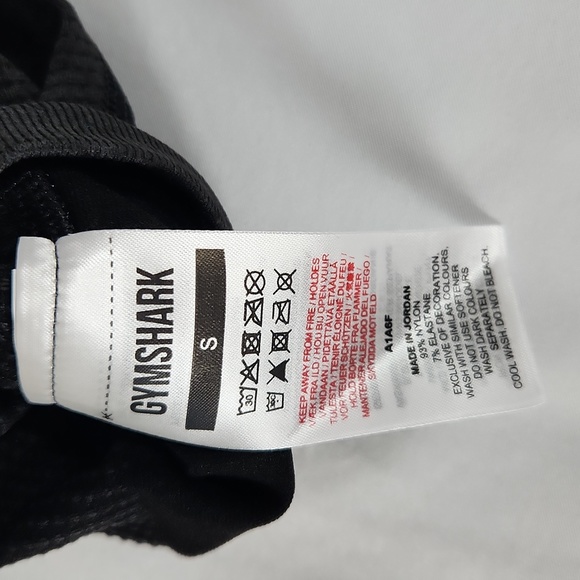 Gymshark Women's Jet Black Athleisure Leggings Size Small logo waist NWT - Picture 6 of 6